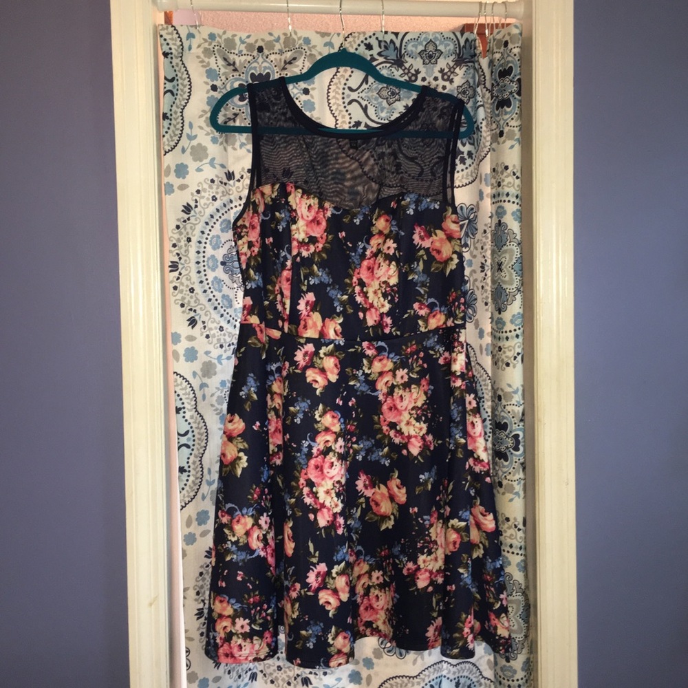 Snap Floral Dress